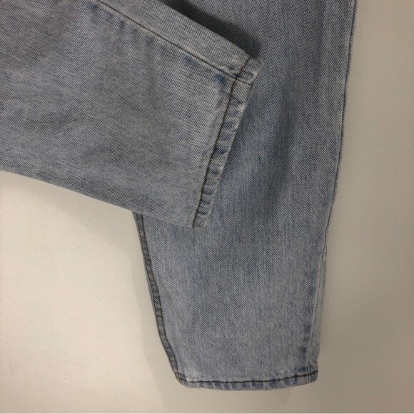 Levis Jeans Womens 30 Light Wash Vintage 551 Relaxed Fit Tapered Leg High Waist - Picture 13 of 15